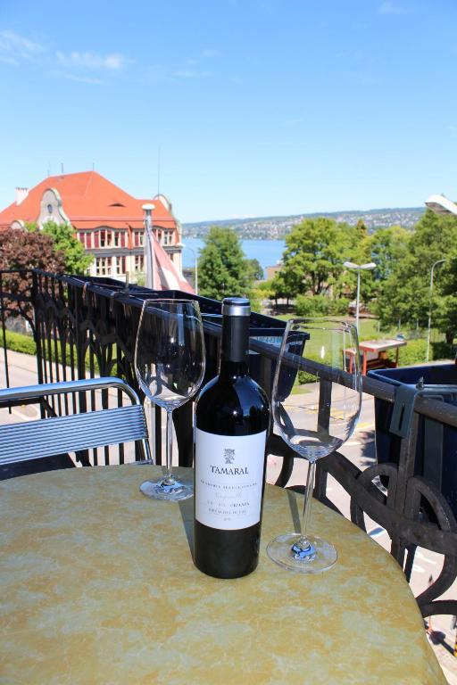 Hotel Glaernisch Hof Horgen Zewnętrze zdjęcie